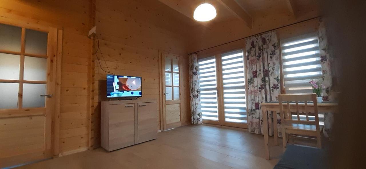 Zielona Dolina - Kompleks Dla Rodzin Z Dziecmi Миколайки Экстерьер фото