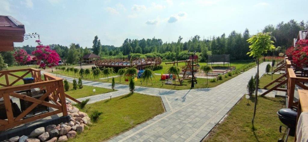 Zielona Dolina - Kompleks Dla Rodzin Z Dziecmi Миколайки Экстерьер фото