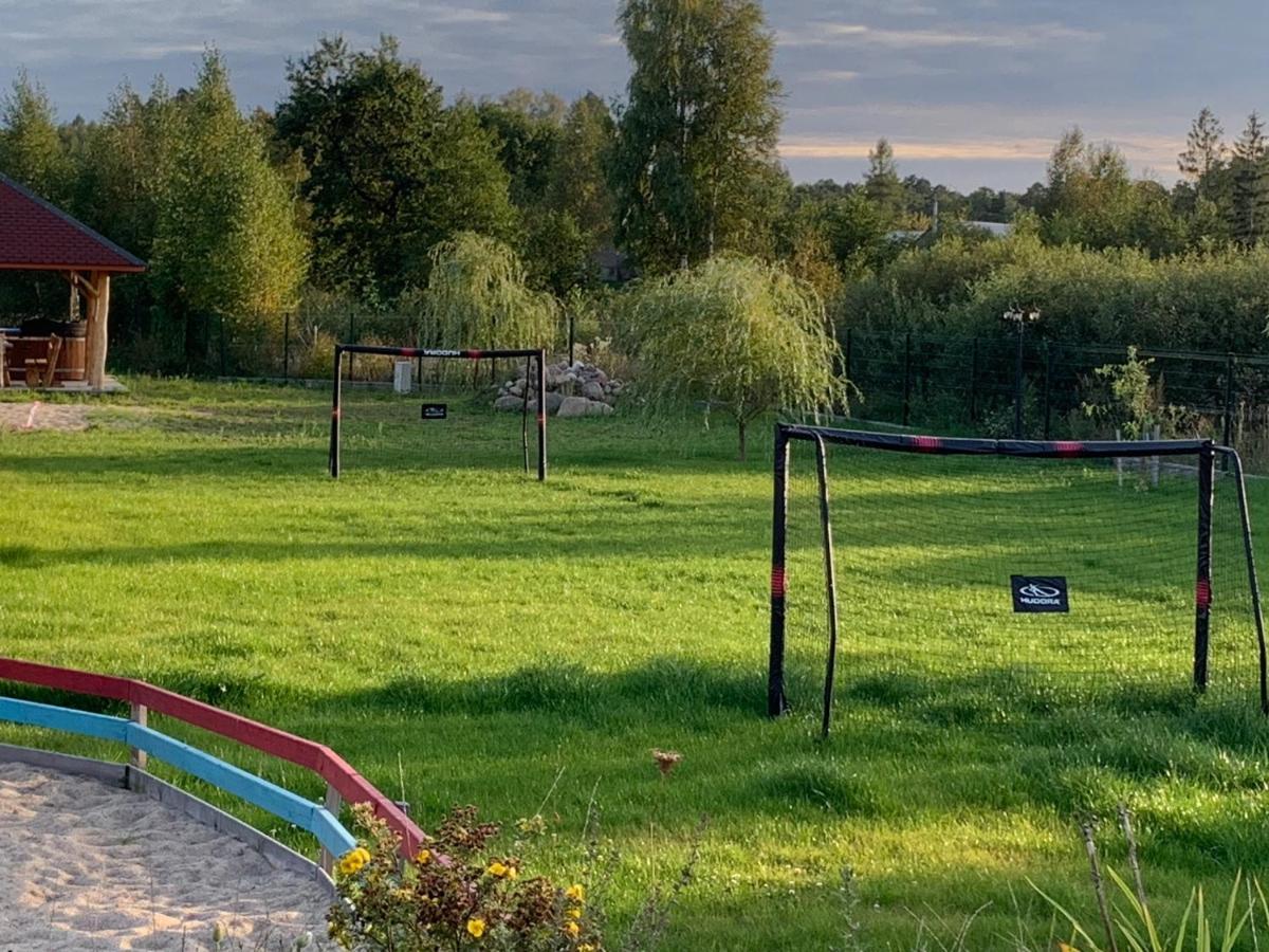 Zielona Dolina - Kompleks Dla Rodzin Z Dziecmi Миколайки Экстерьер фото